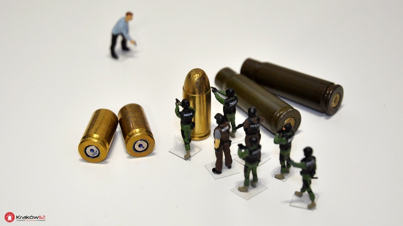 SCENKI FIGURKI 1 straz obraczka