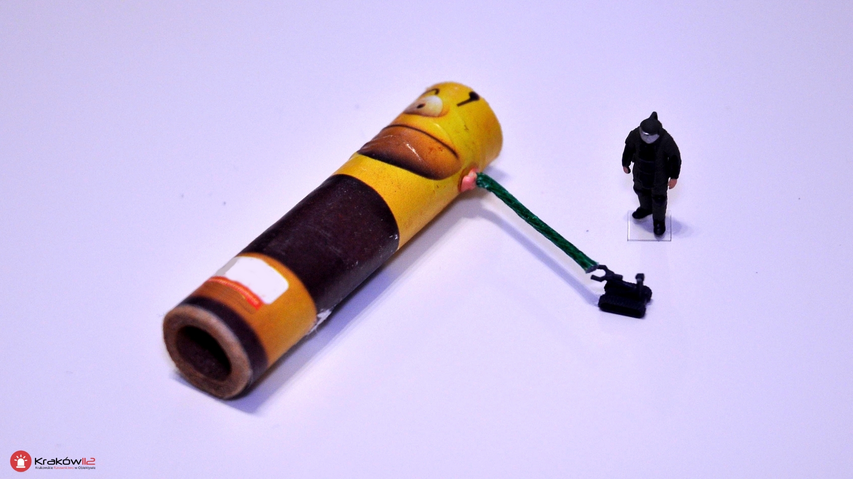 SCENKI FIGURKI 1 straz obraczka