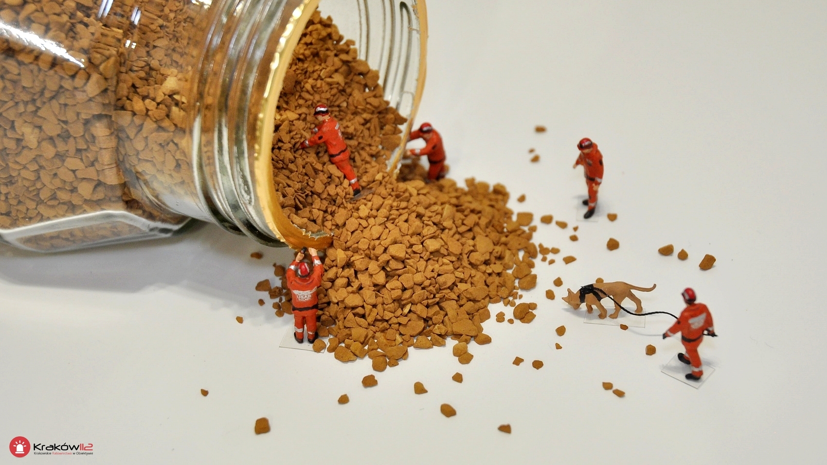 SCENKI FIGURKI 1 straz obraczka